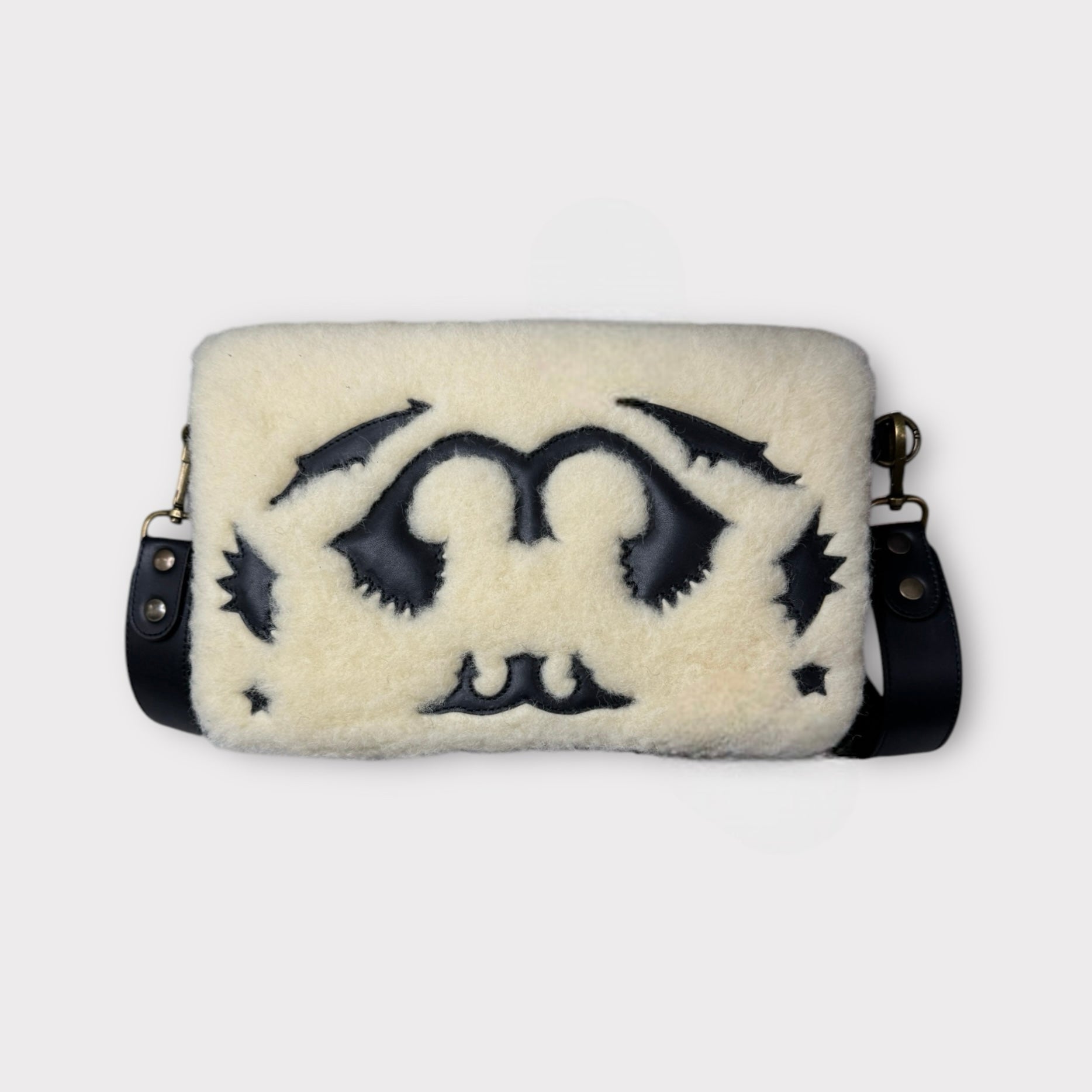 "BABY IDEAL WINTER BLACK" SIDIA / RANCHO MOUTON BOX