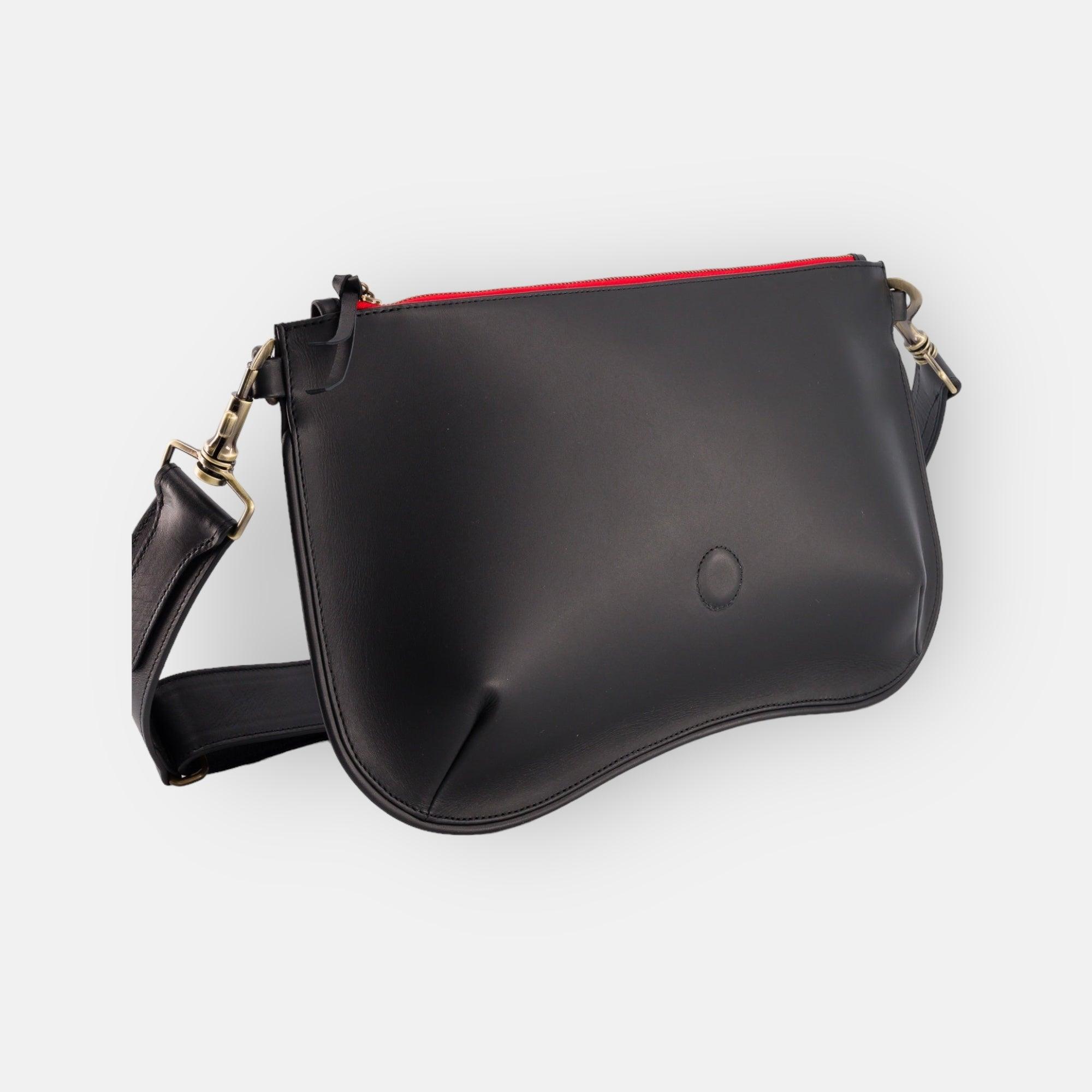 BASE STAR BLACK LEATHER BAG