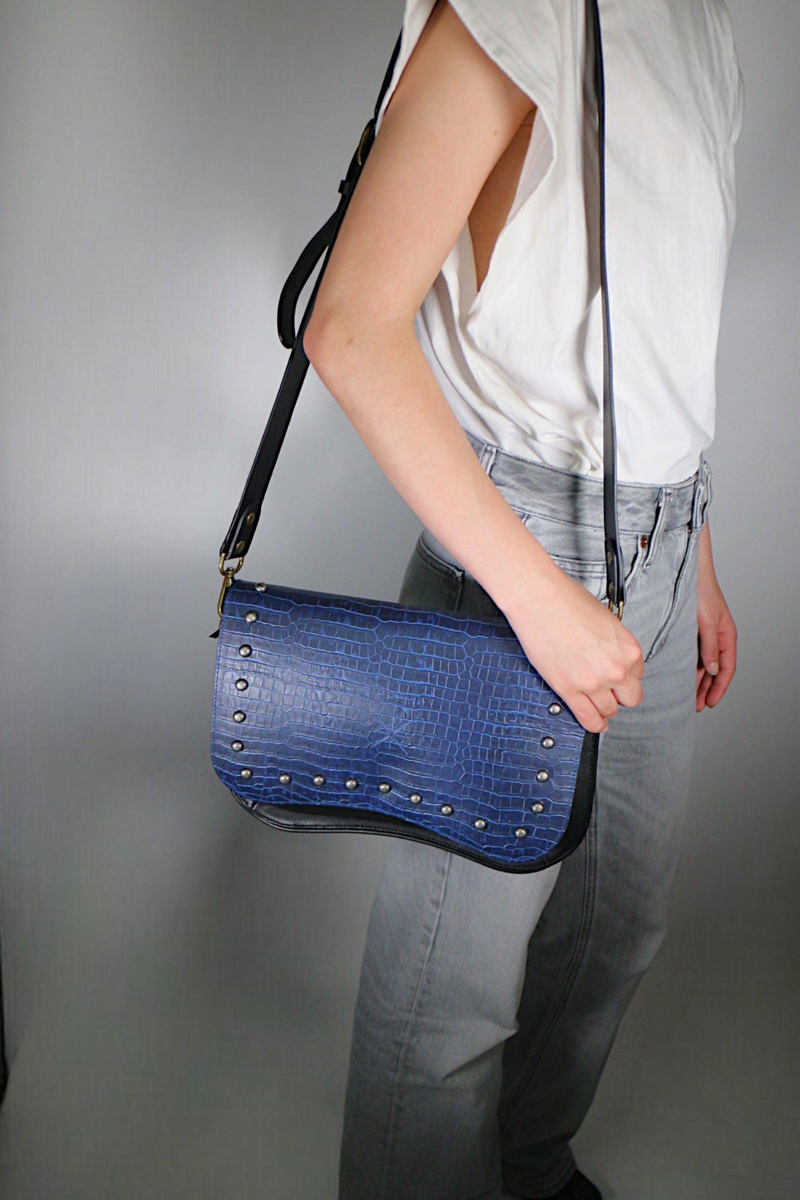 STAR KHARA NAVY BAG