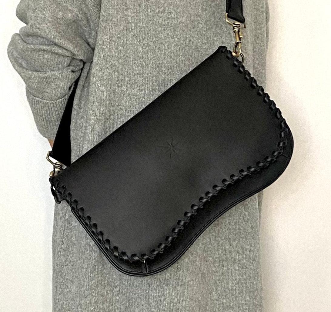 STAR TRESSA BLACK LEATHER BAG