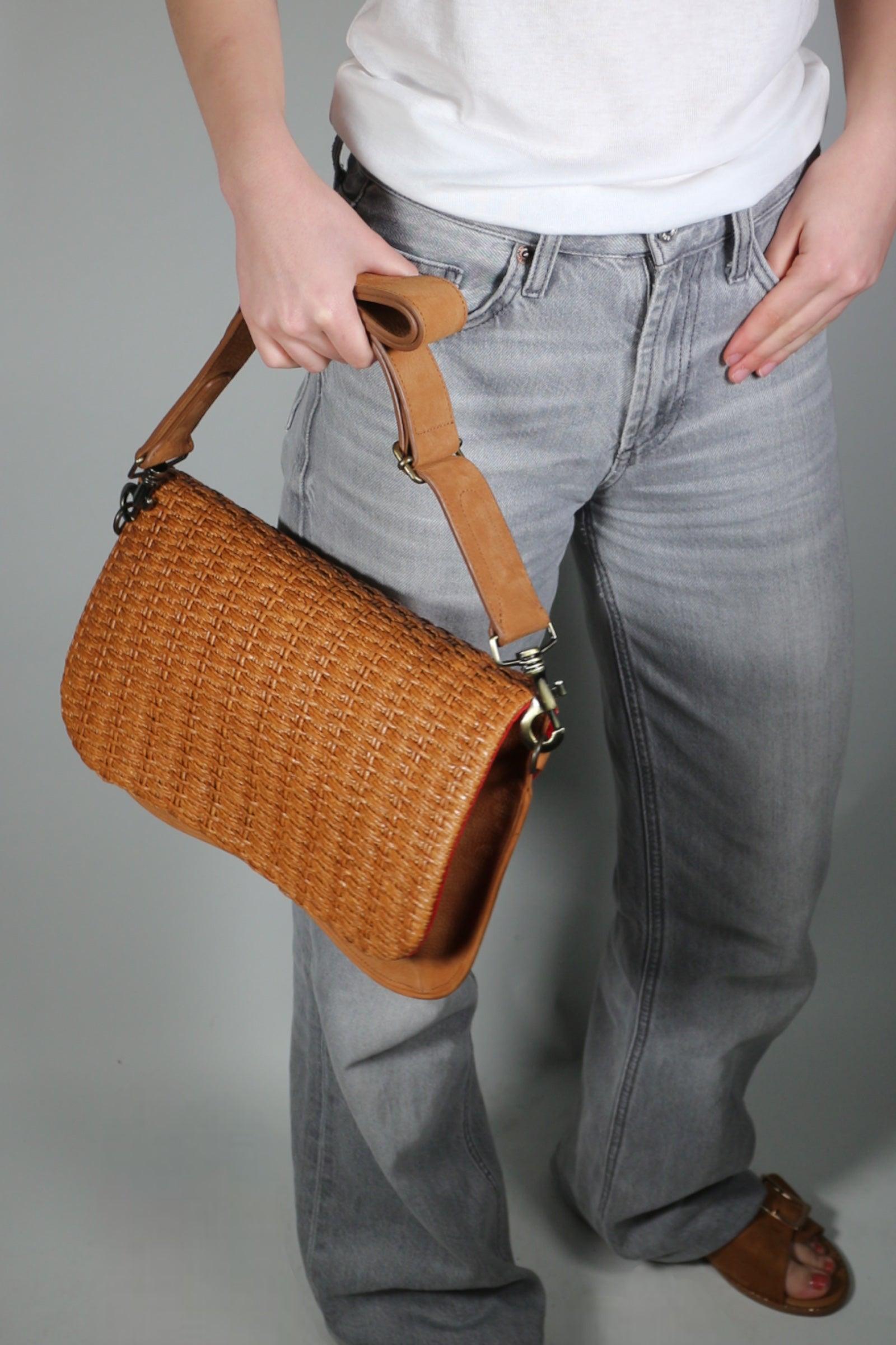 BABY CORDA CAMEL NUBUCK BAG 