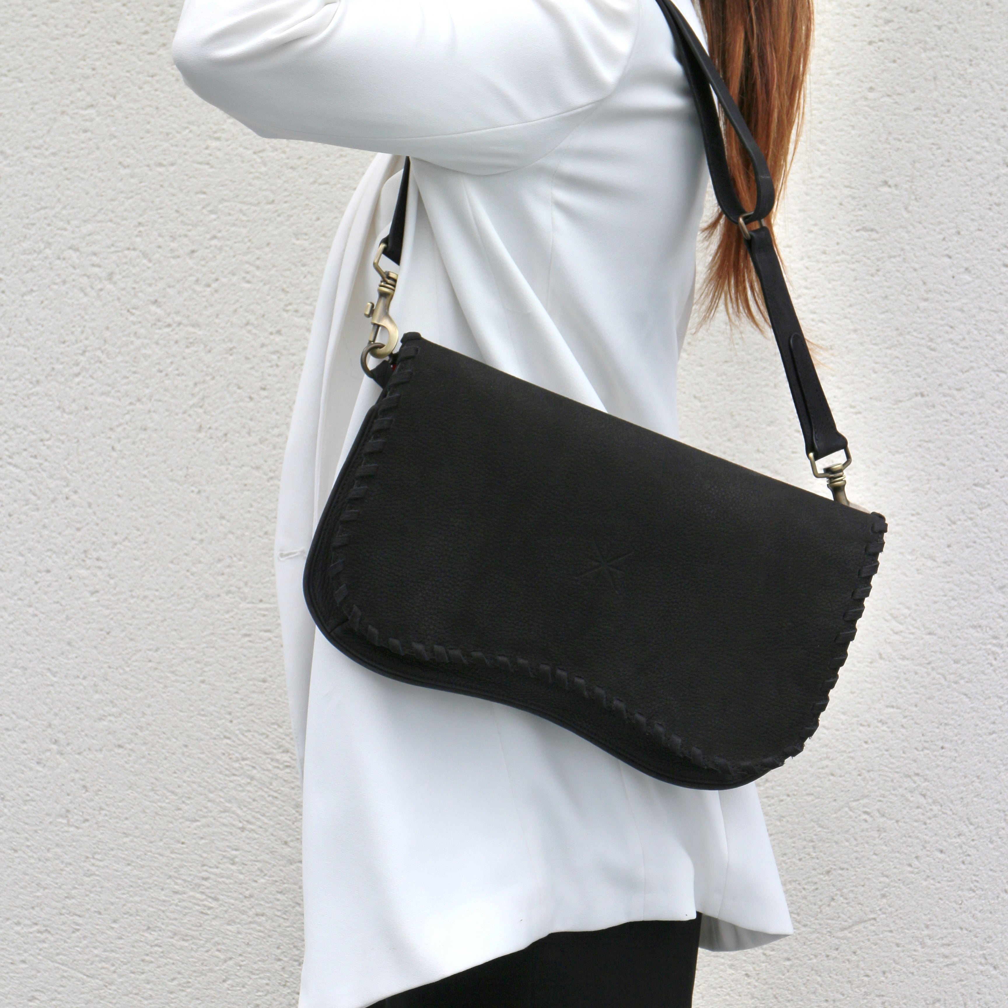 "BABY IDEAL WINTER BLACK" TRESSA / RANCHO MOUTON BOX