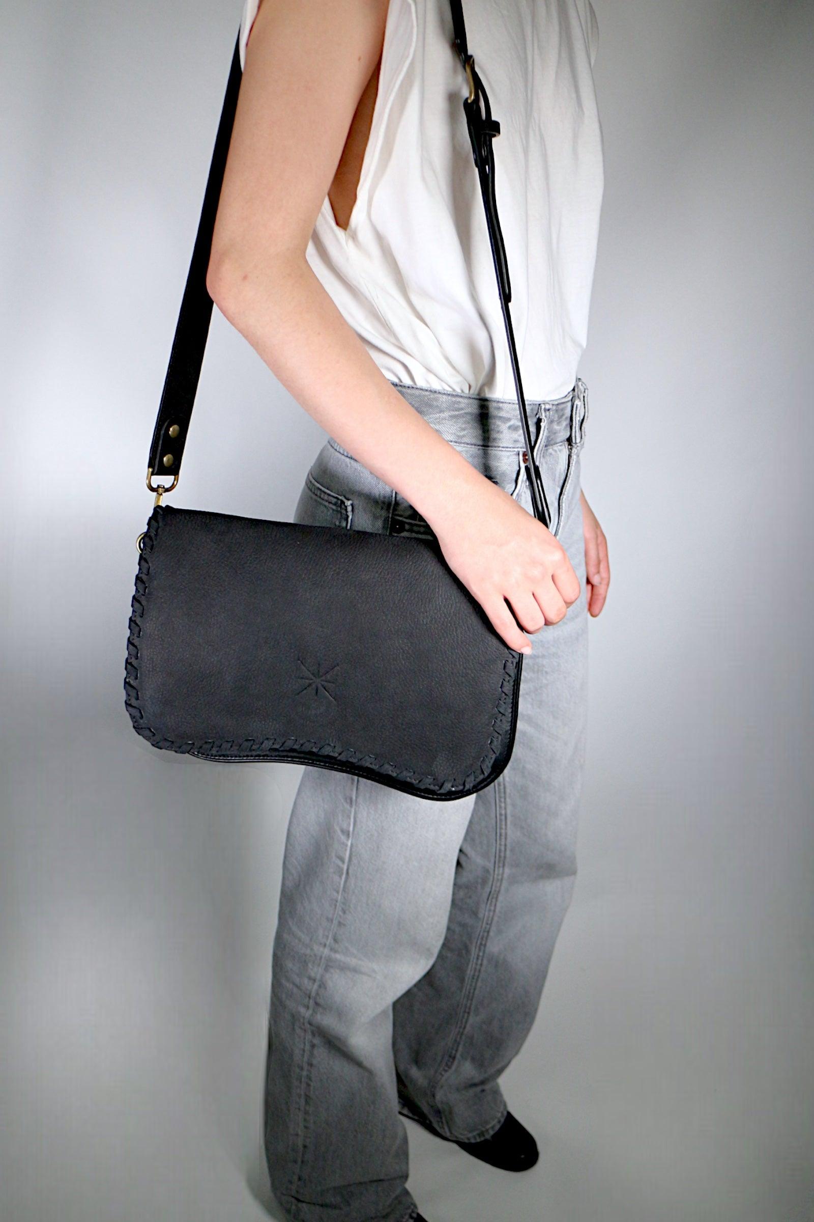 BABY TRESSA NUBUCK BLACK BAG