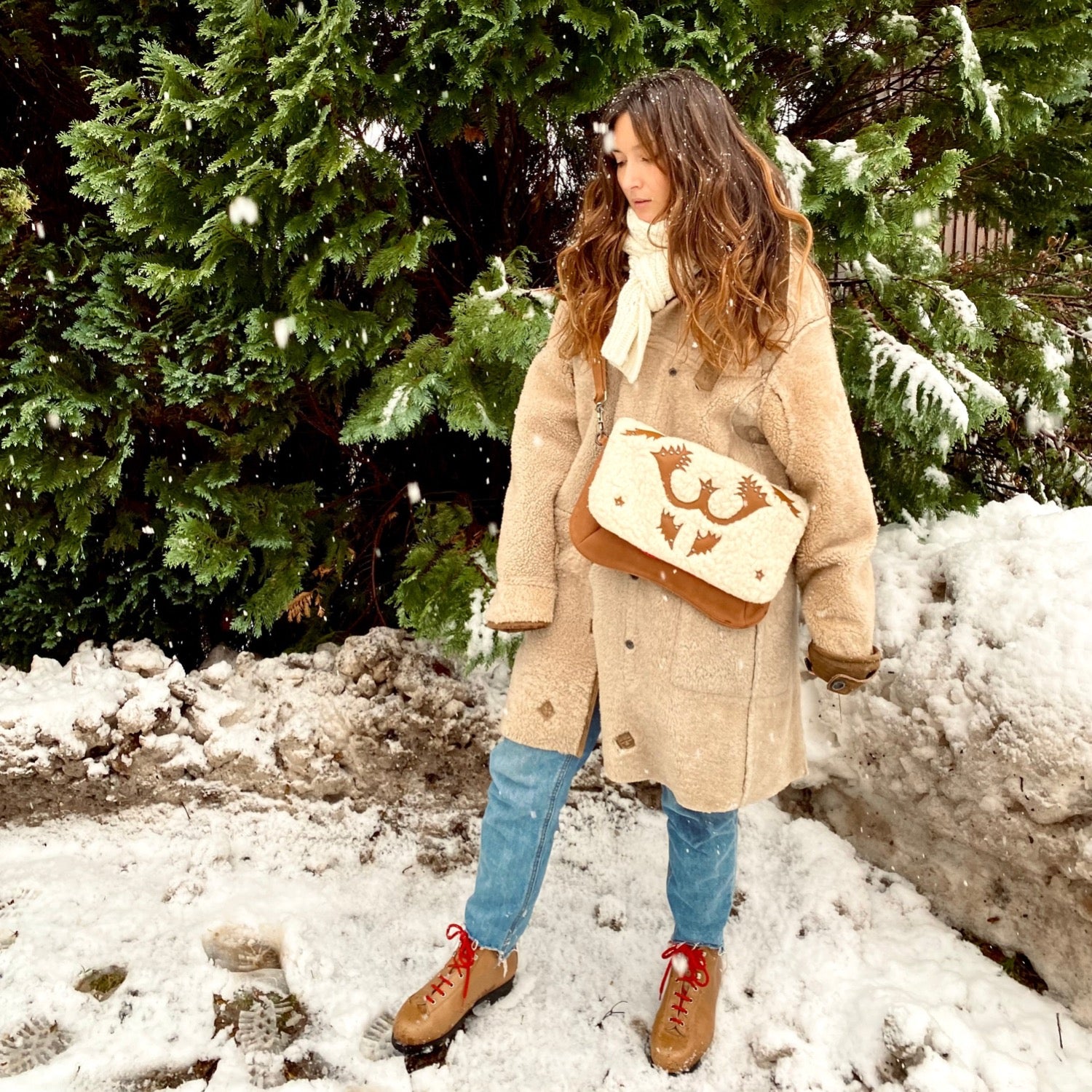 STAR RANCHO SHEEP/CAMEL BAG